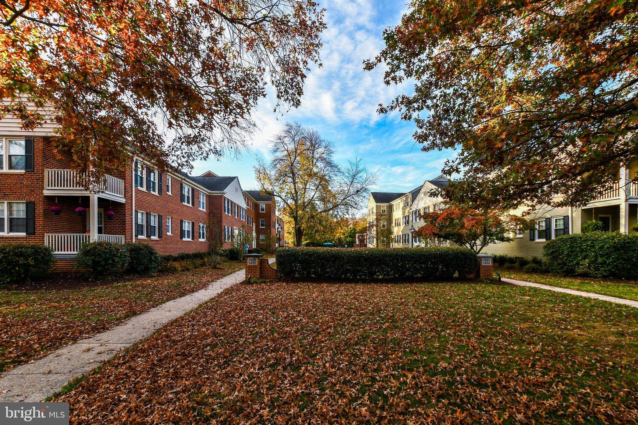 Alexandria, VA 22307,1405 BELLE VIEW #B2