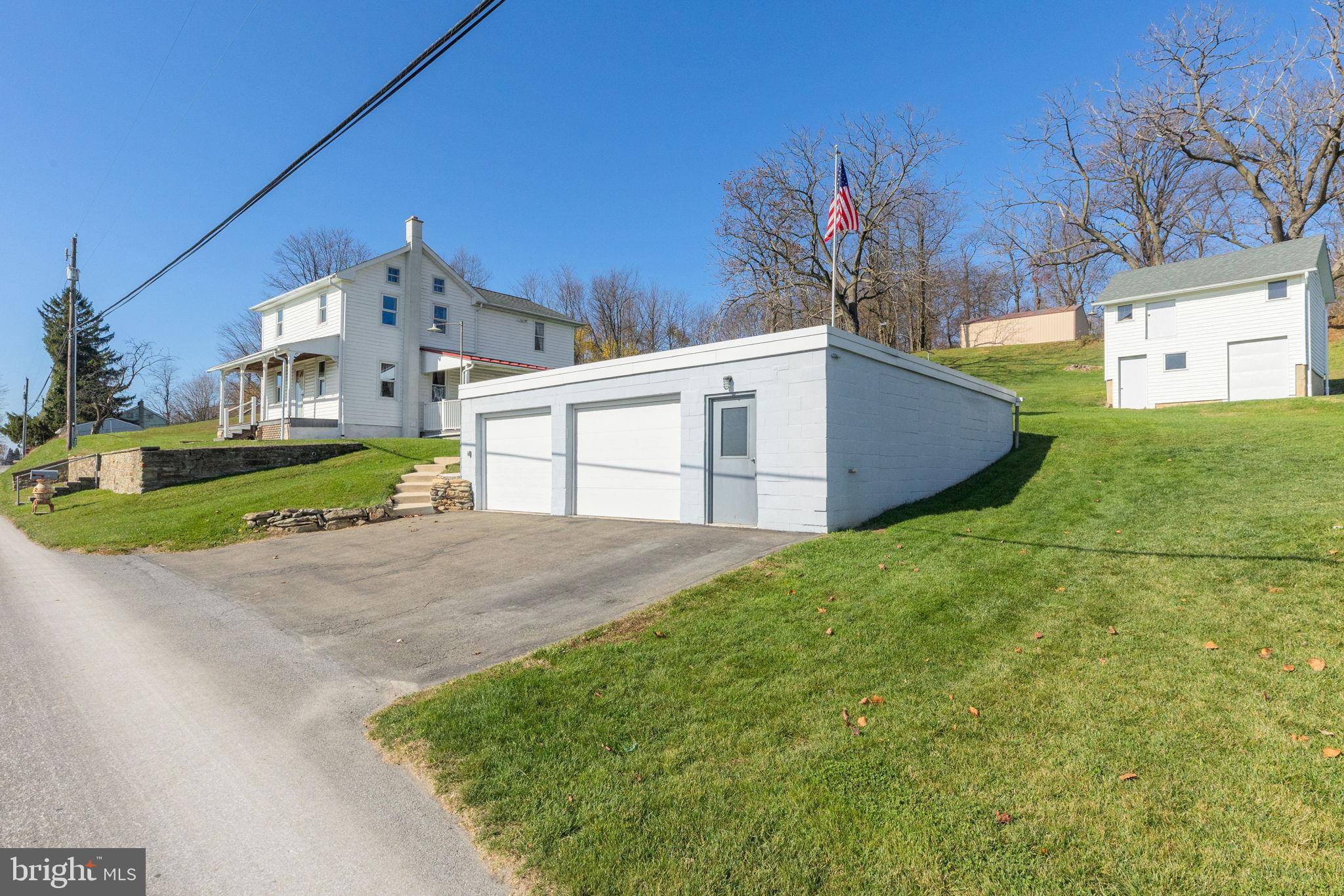 Paradise, PA 17562,4470 WHITE OAK RD