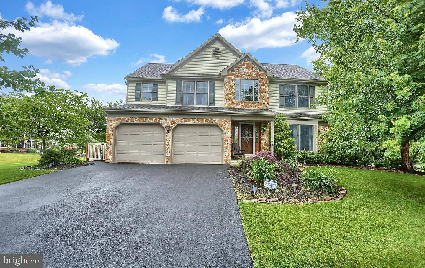 Lititz, PA 17543,9 LIMESTONE CT