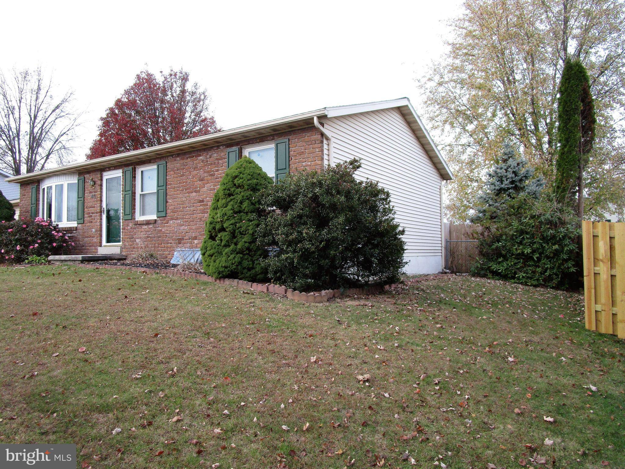 Hanover, PA 17331,40 COLONIAL DR