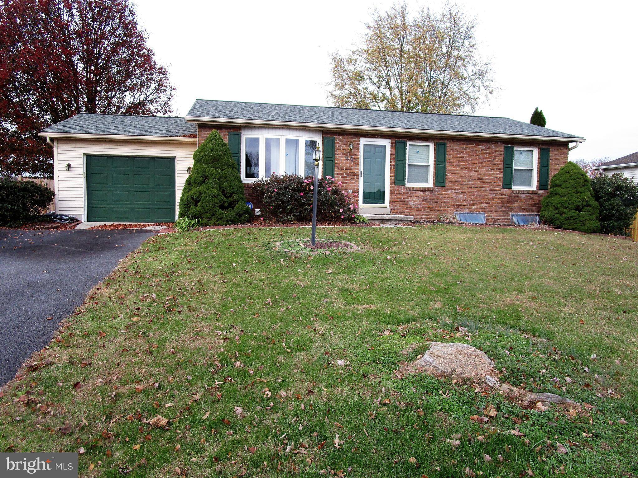 Hanover, PA 17331,40 COLONIAL DR