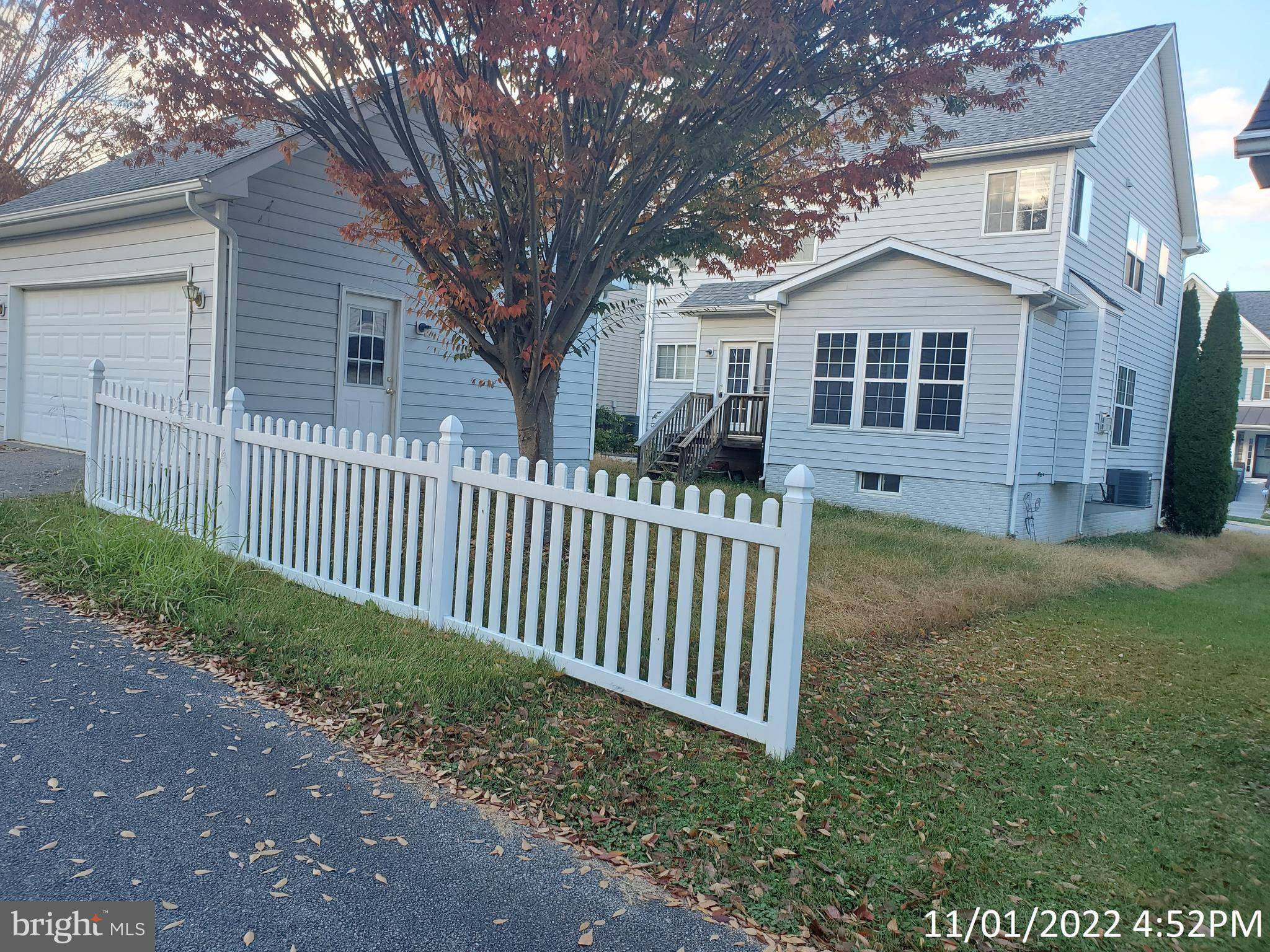 Charles Town, WV 25414,45 COLONIAL DR