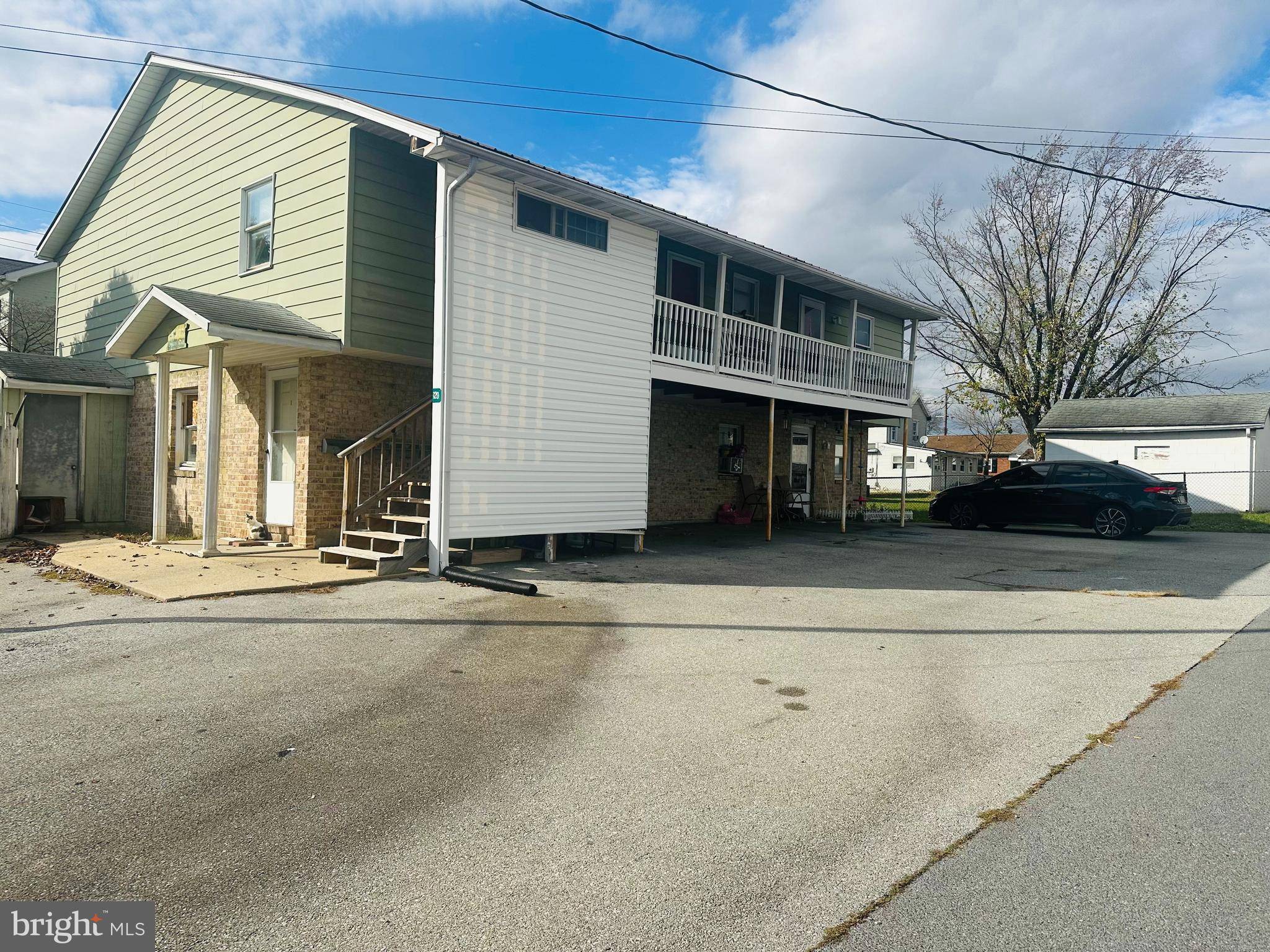 Ranson, WV 25438,120-122 W 4TH AVE