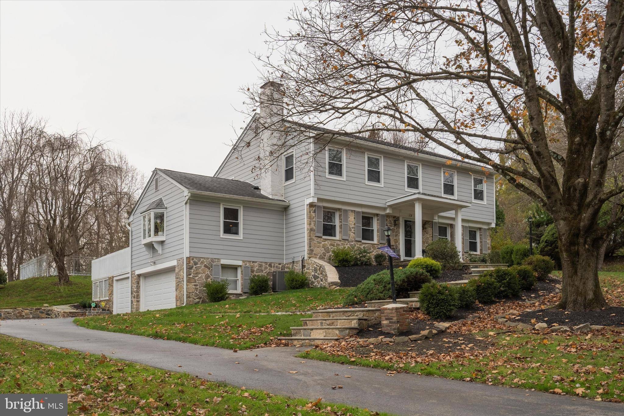 Glen Mills, PA 19342,411 IVY LN