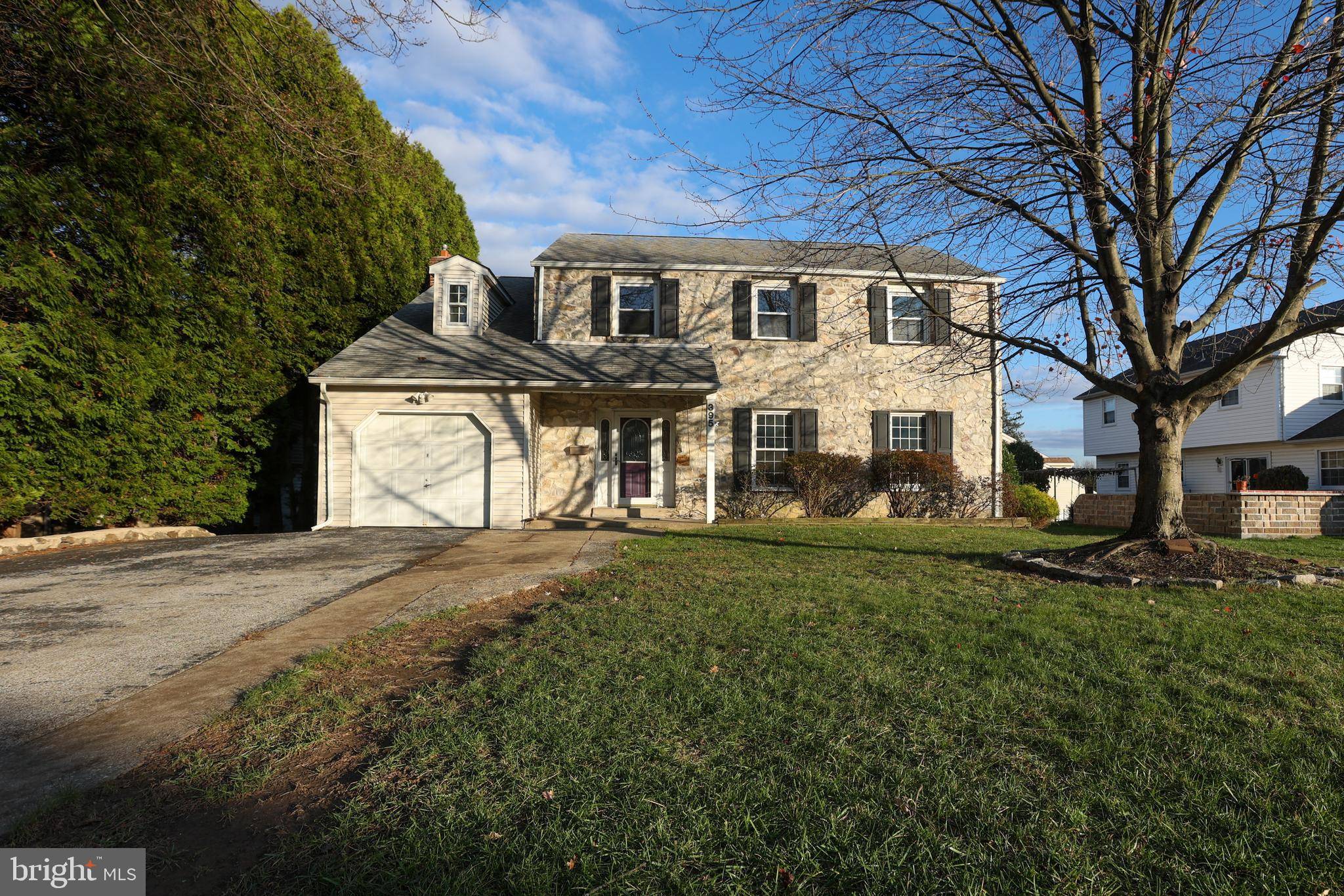 Springfield, PA 19064,395 HEMLOCK LN