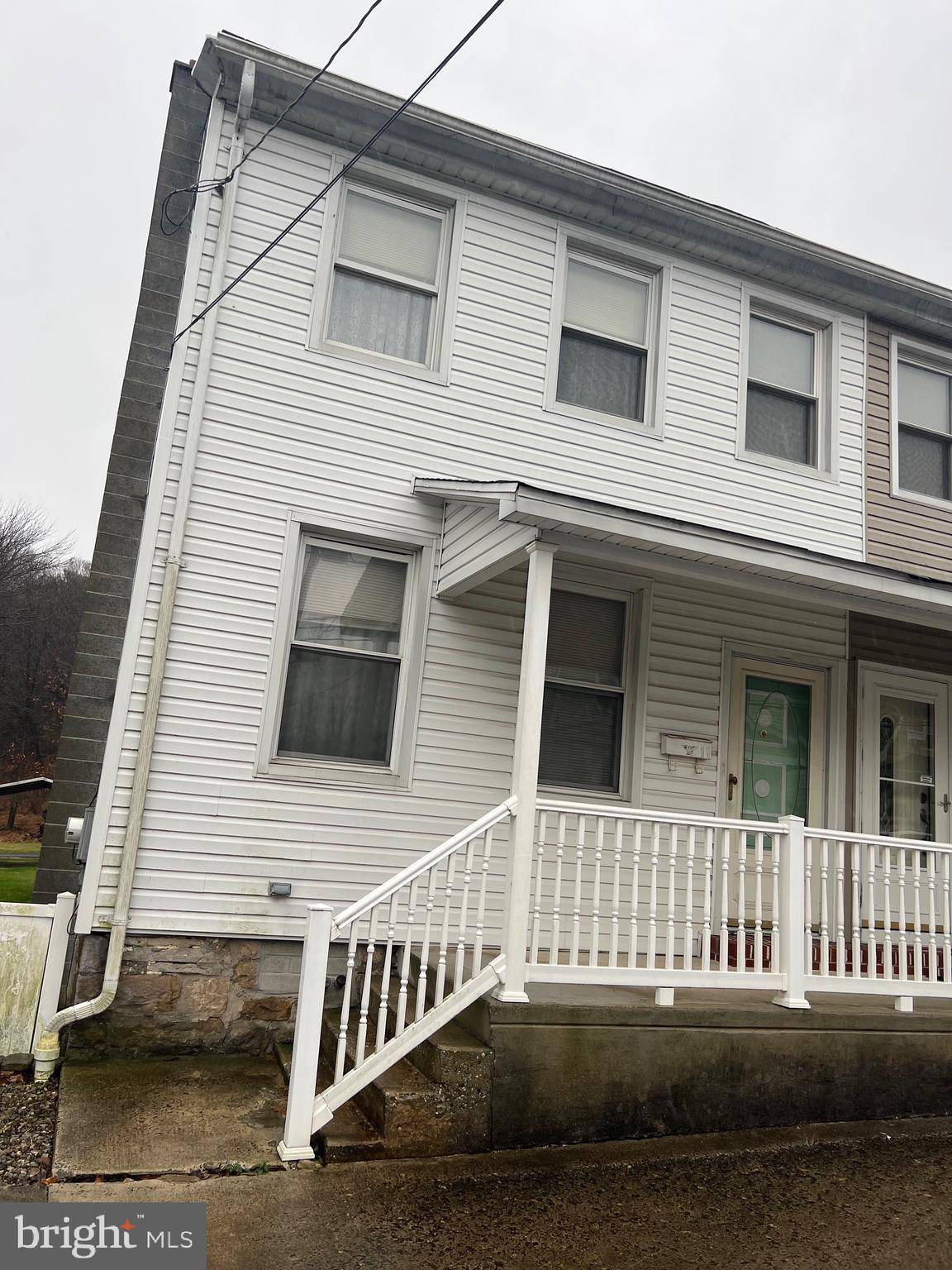 Tremont, PA 17981,11 W LAUREL ST