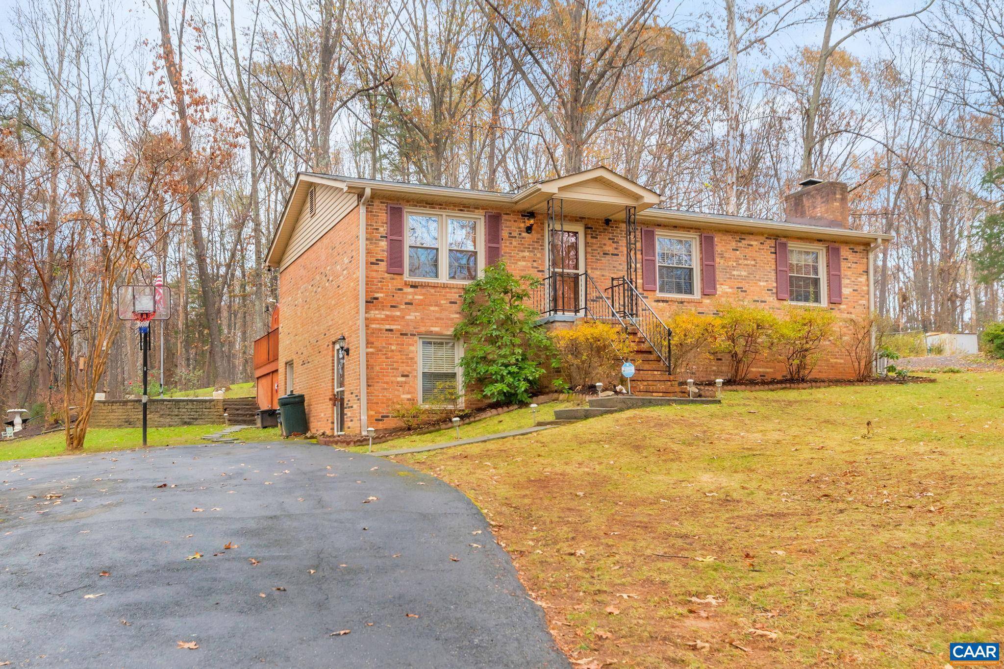 Ruckersville, VA 22968,57 WHITETHORN CT