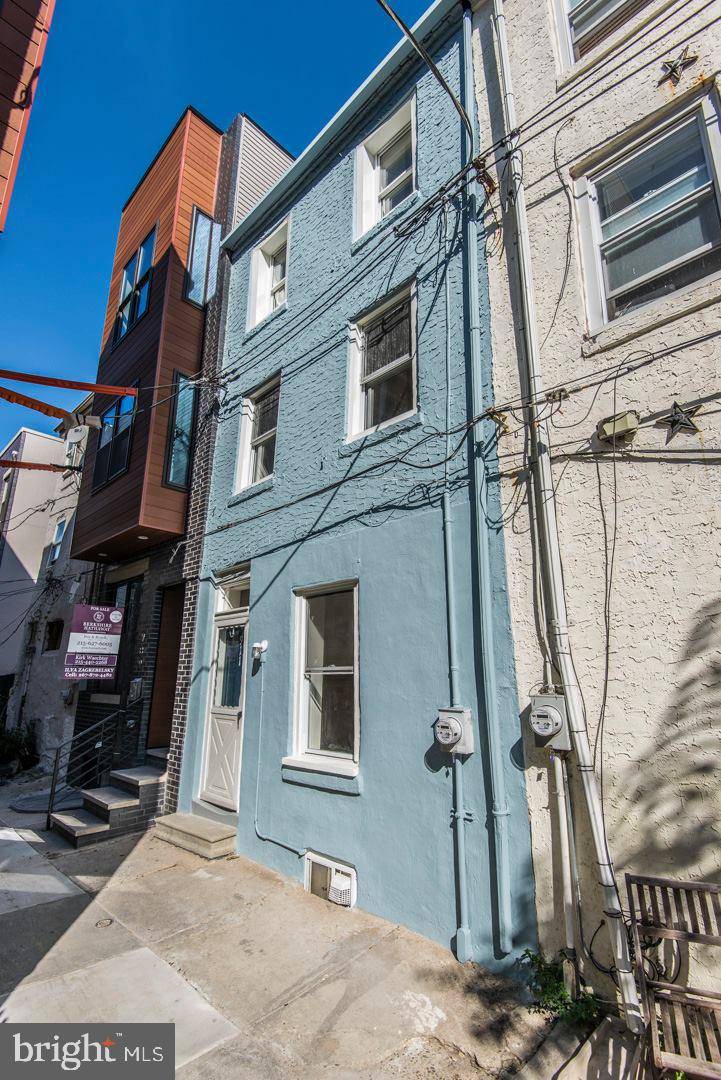 Philadelphia, PA 19147,911 S SCHELL ST