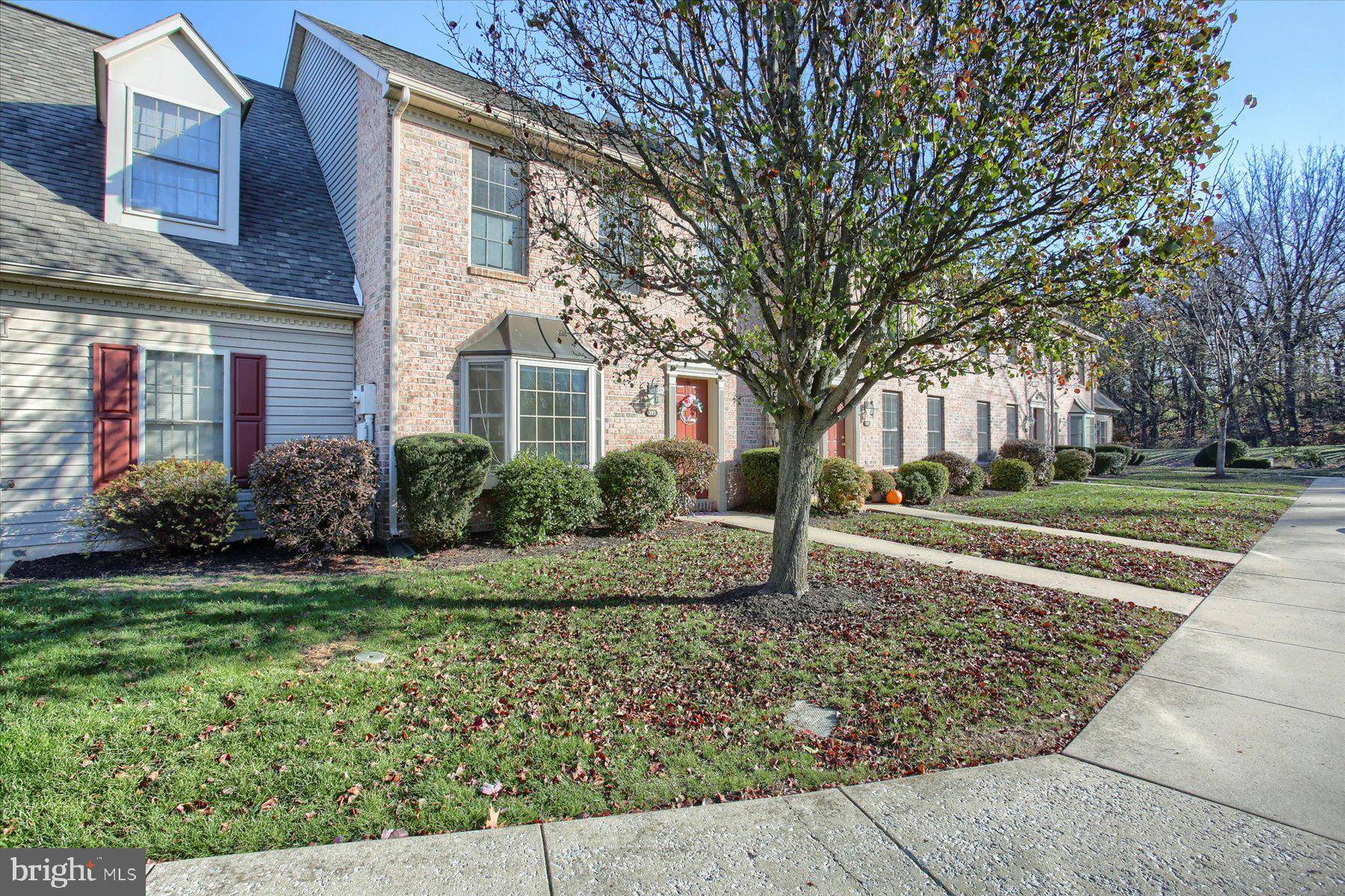 Mechanicsburg, PA 17055,395 STONEHEDGE LN