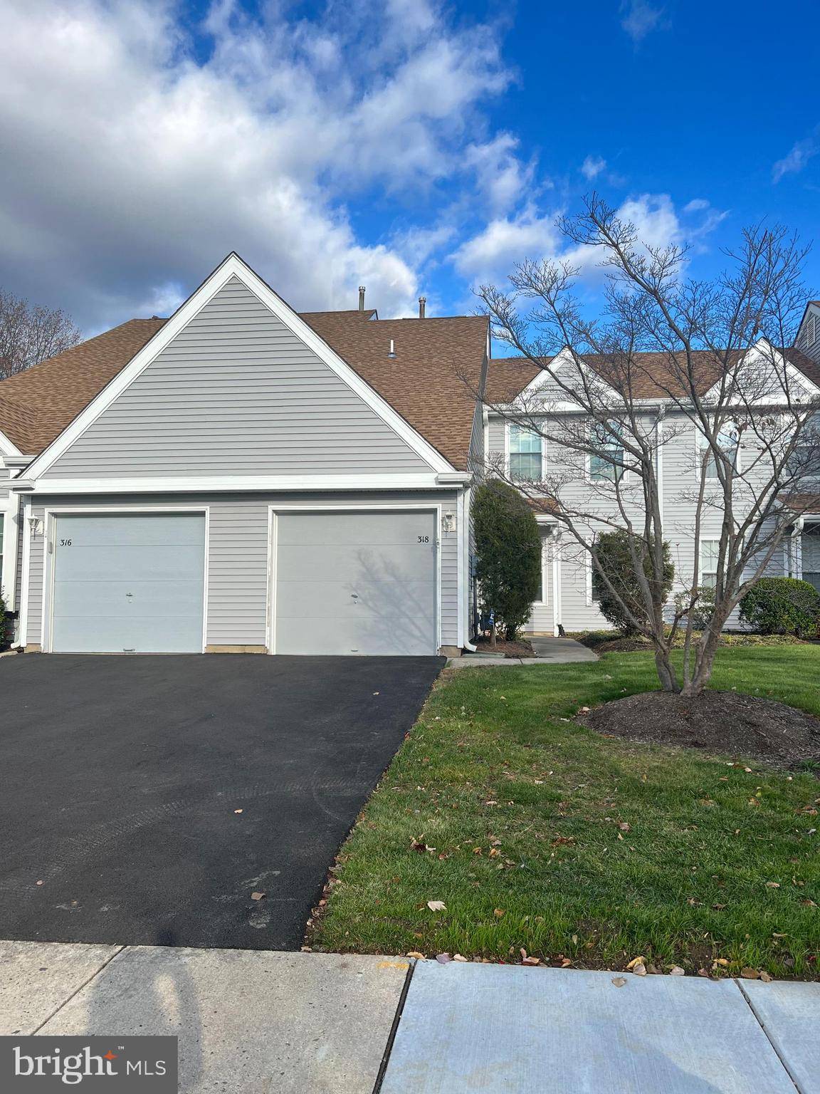 Bordentown, NJ 08505,318 BIRCH HOLLOW DR