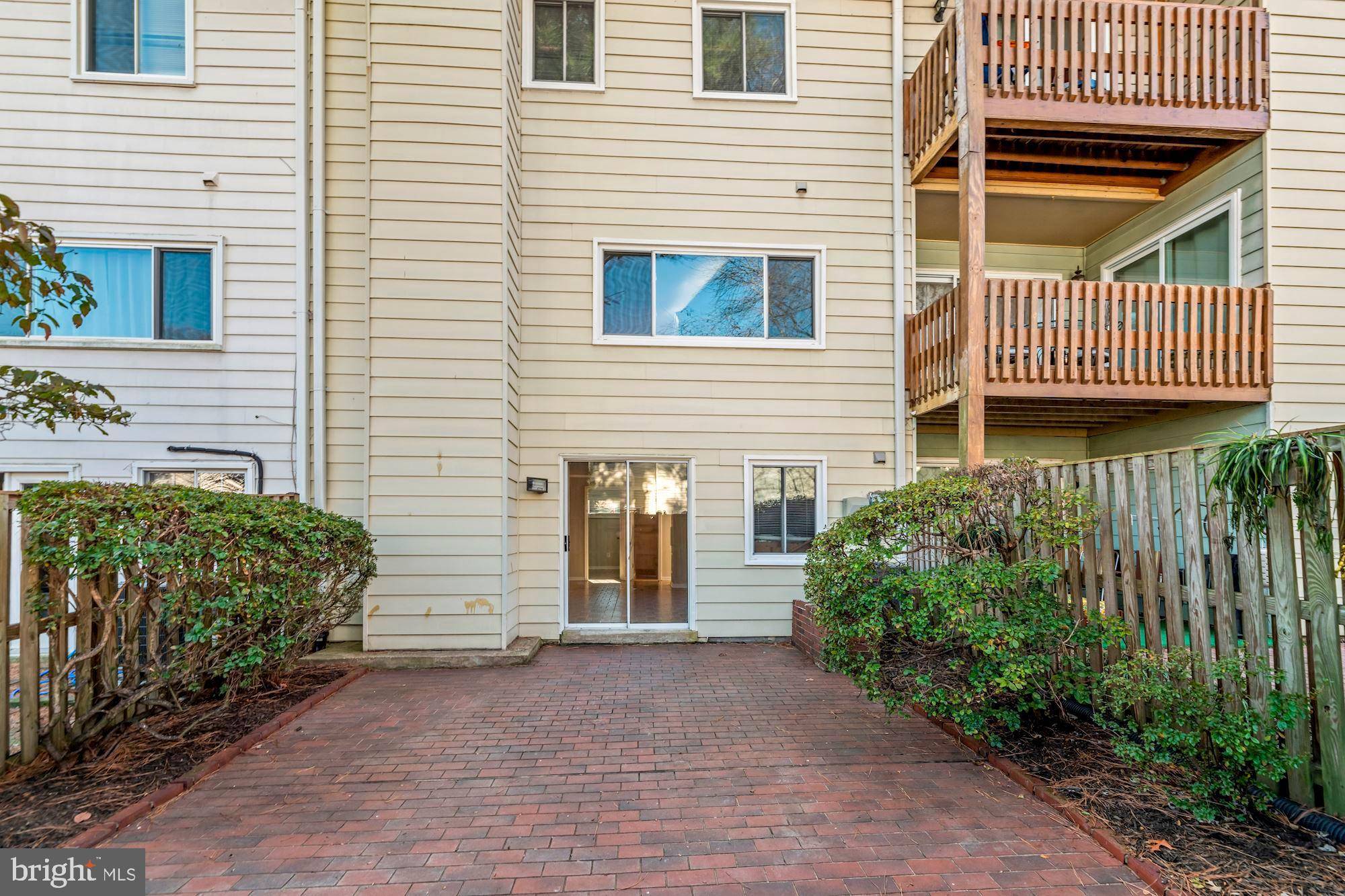 Fairfax, VA 22032,5434 CROWS NEST CT