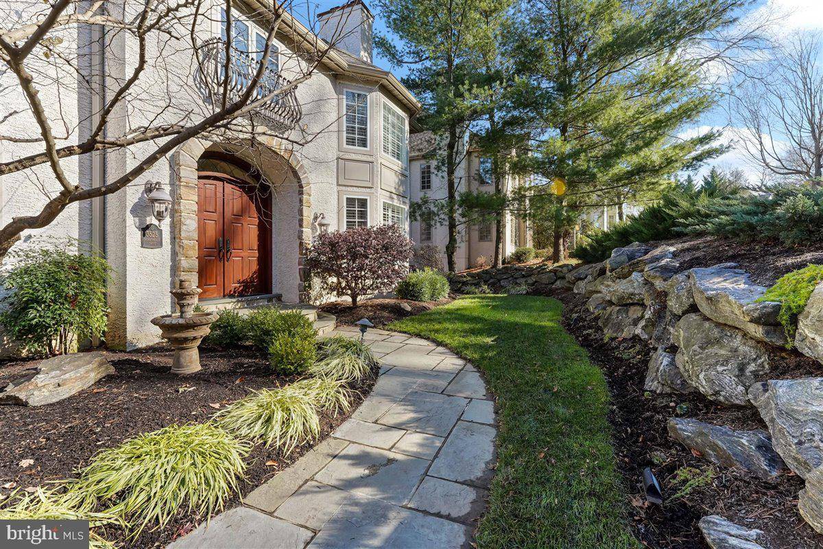 Newtown Square, PA 19073,3525 RUNNYMEADE DR