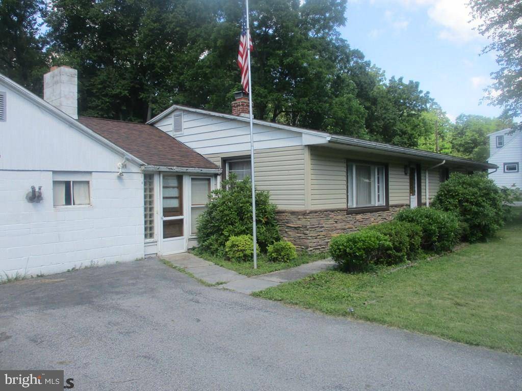 Bellefonte, PA 16823,744 RUNVILLE RD