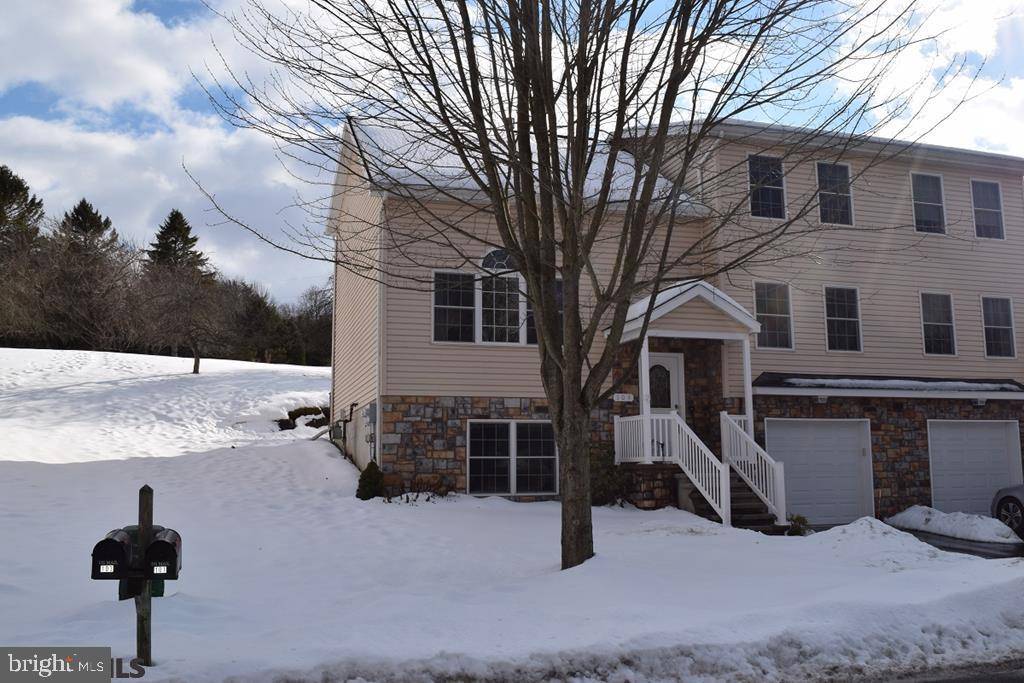 Bellefonte, PA 16823,104 FAUST CIR