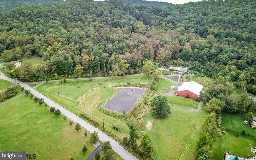 Mill Hall, PA 17751,243 FAIRPOINT RD