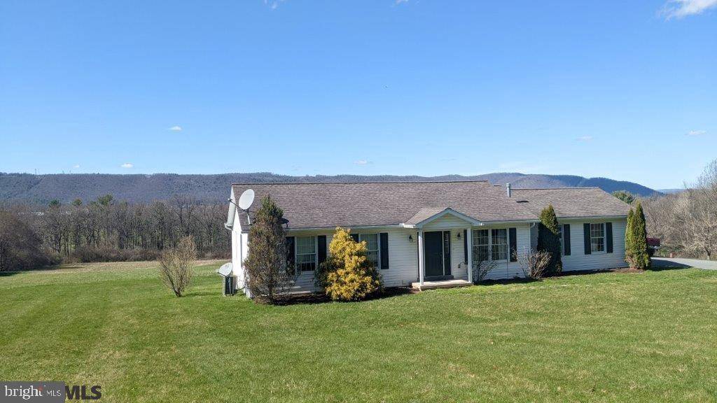 Bellefonte, PA 16823,2210 BARNS LANE LN