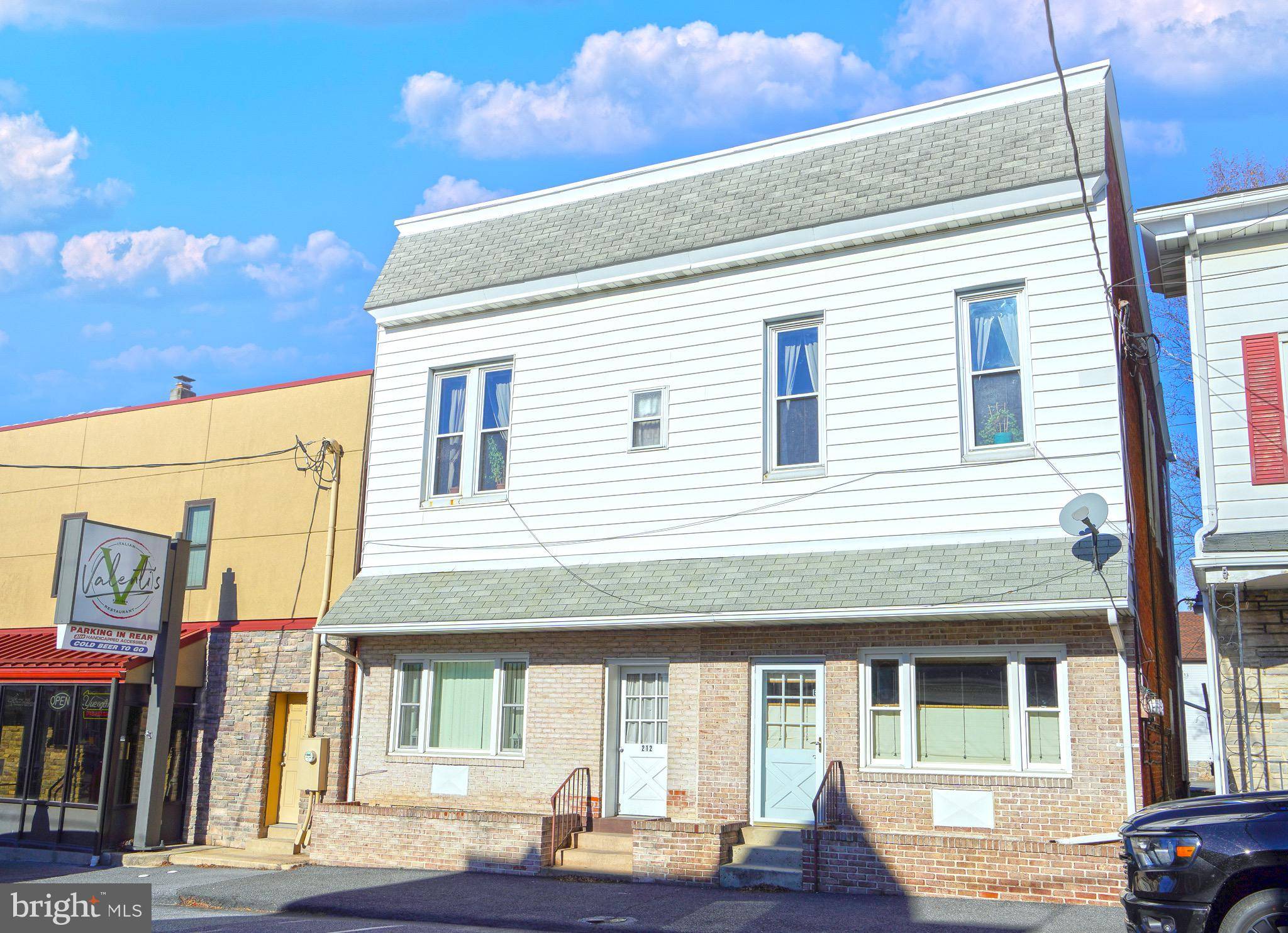 Orwigsburg, PA 17961,212 MARKET W