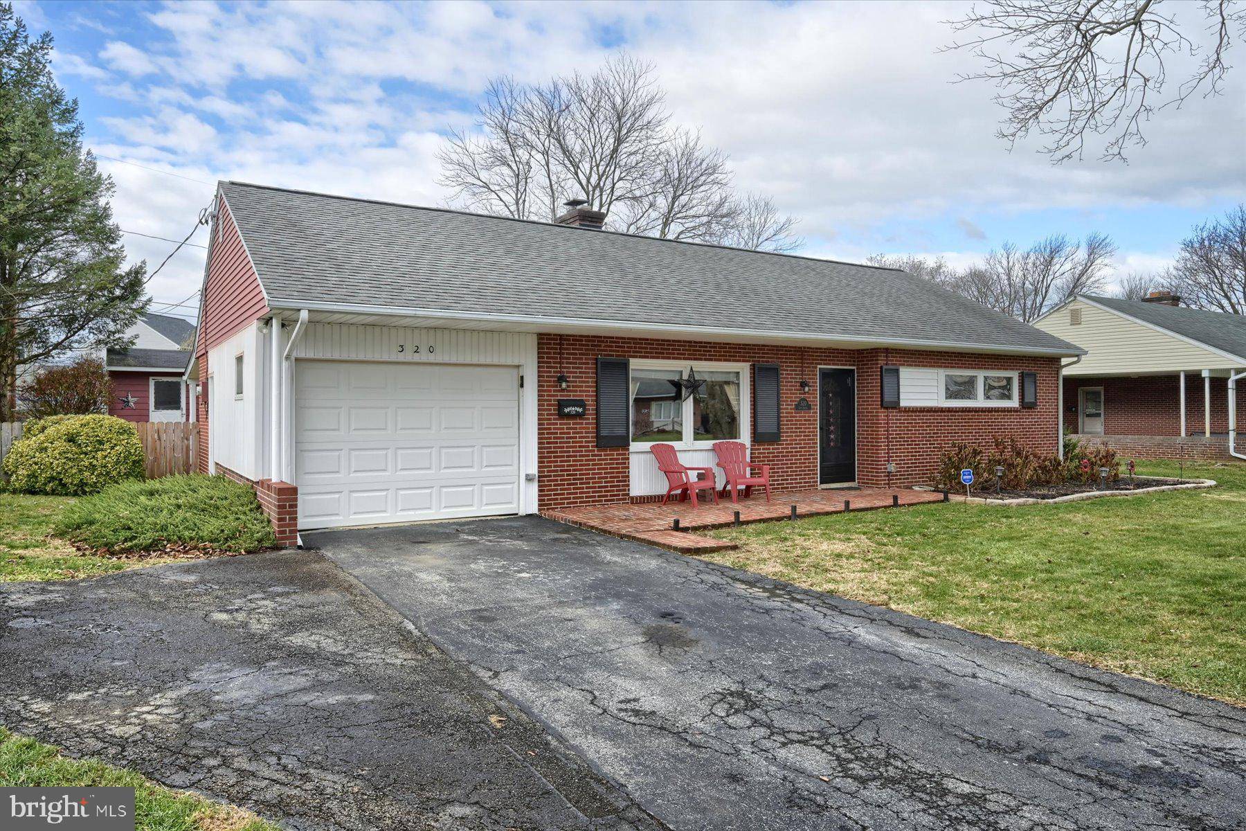 Landisville, PA 17538,320 LYNN AVE