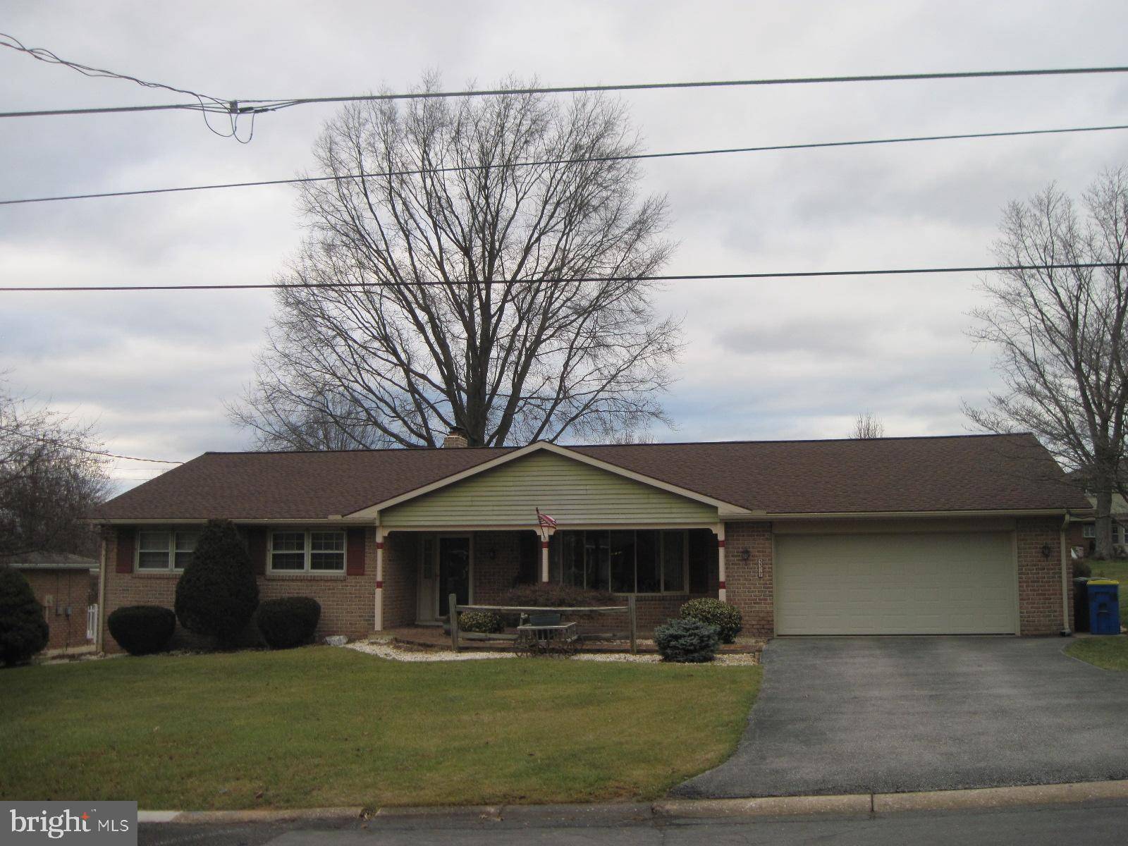 Dover, PA 17315,3317 GREENTREE LN