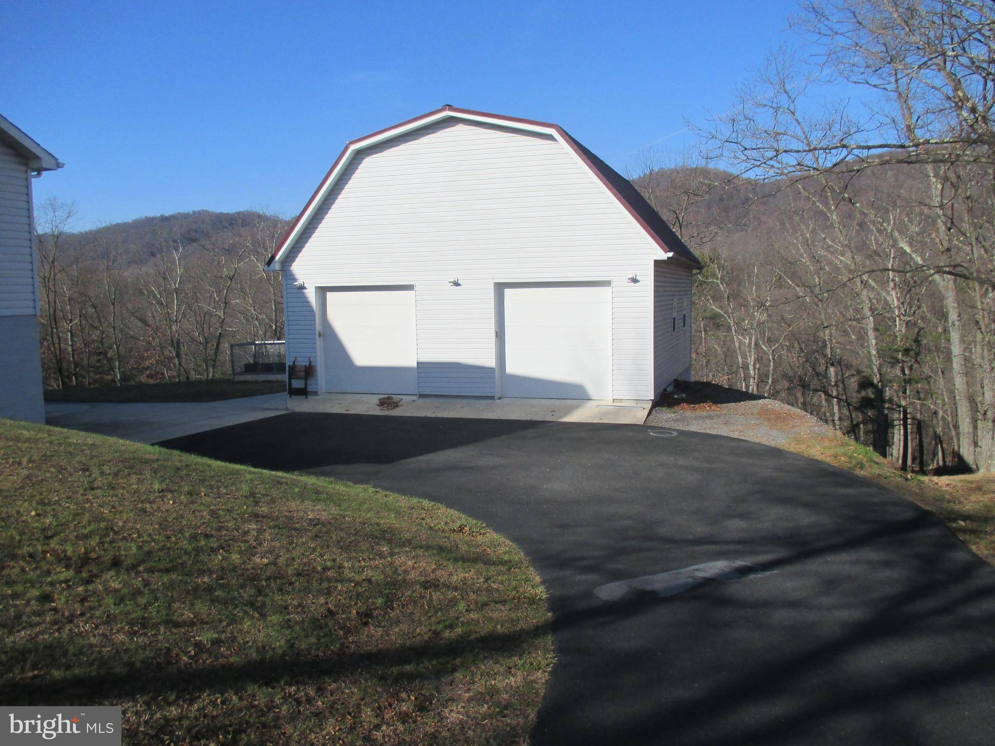 Fort Ashby, WV 26719,382 RIDGEWOOD DR