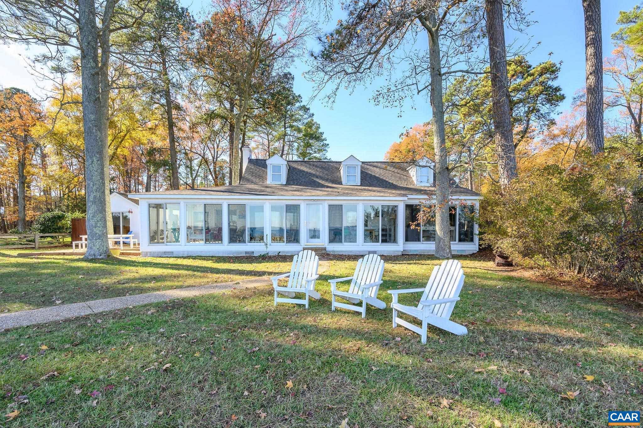 Kinsale, VA 22488,2948 SKIPJACK RD