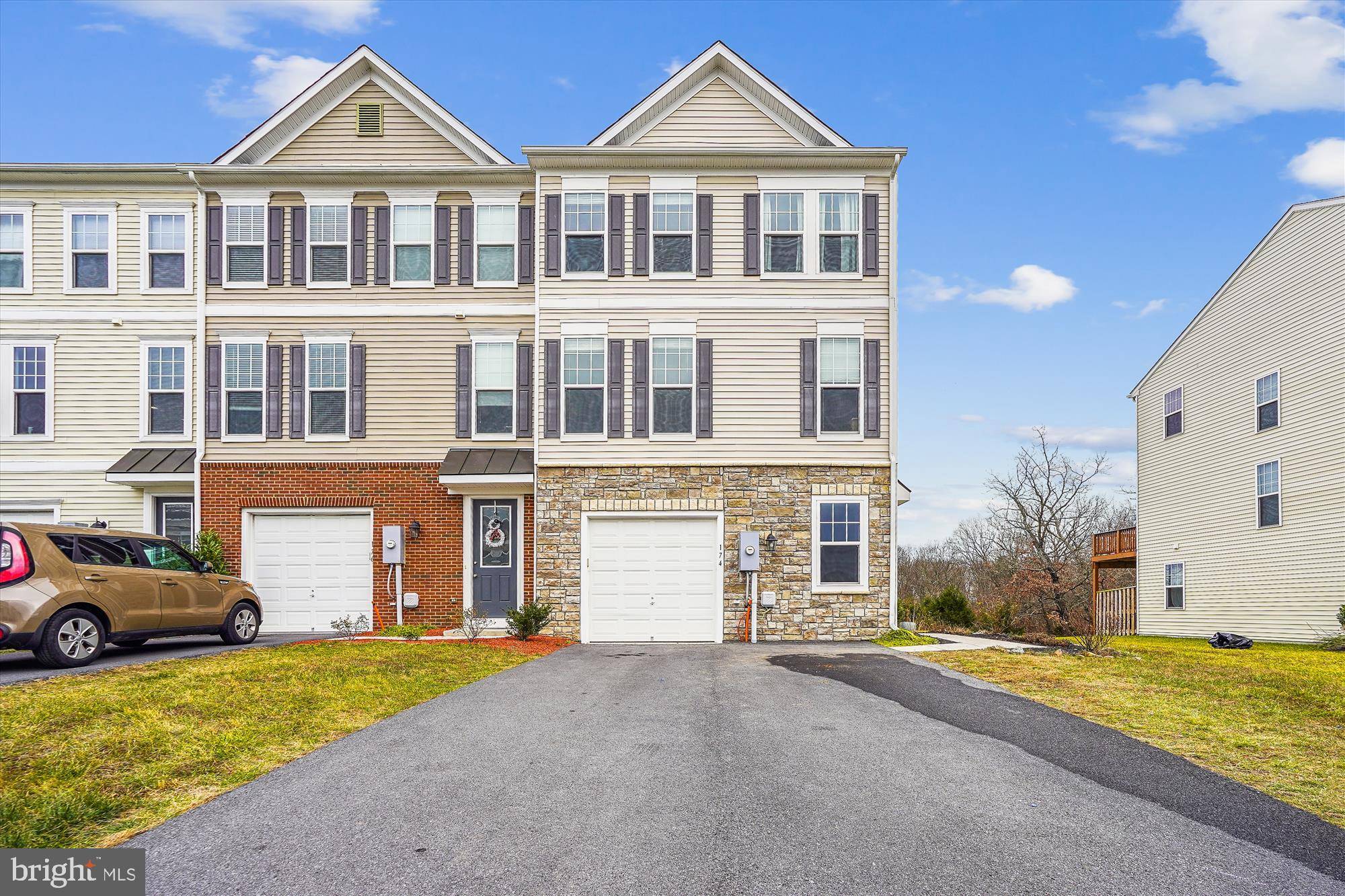 Winchester, VA 22602,174 SOLARA DR