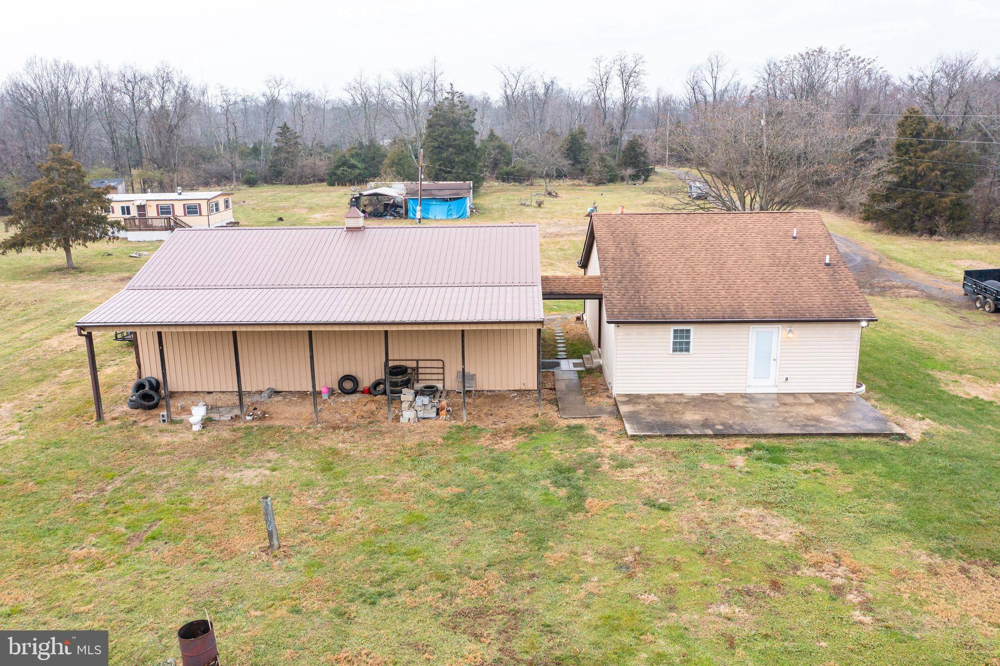 Bunker Hill, WV 25413,463 PHILLIPS LN