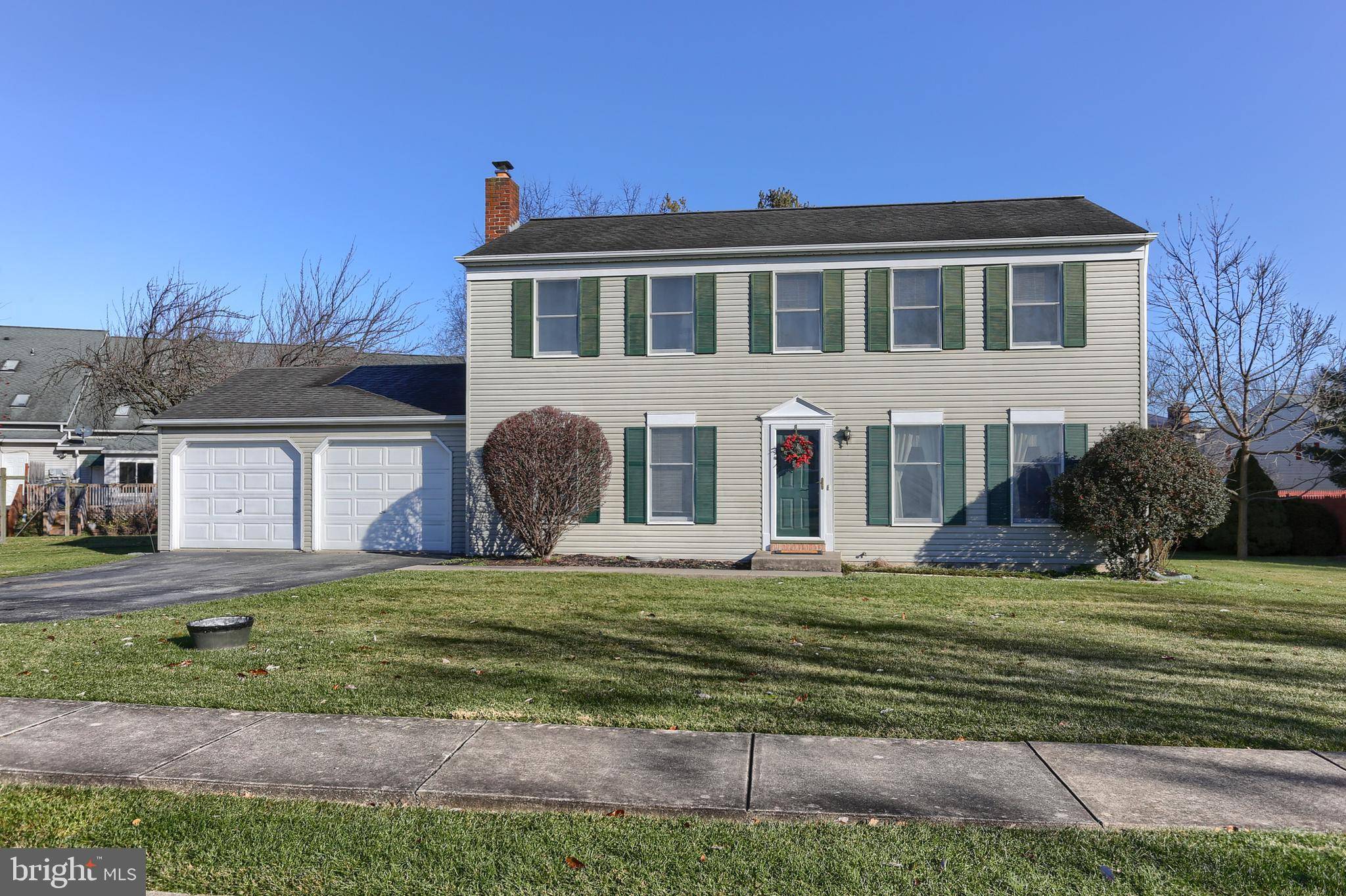 Lititz, PA 17543,324 COVENTRY LN