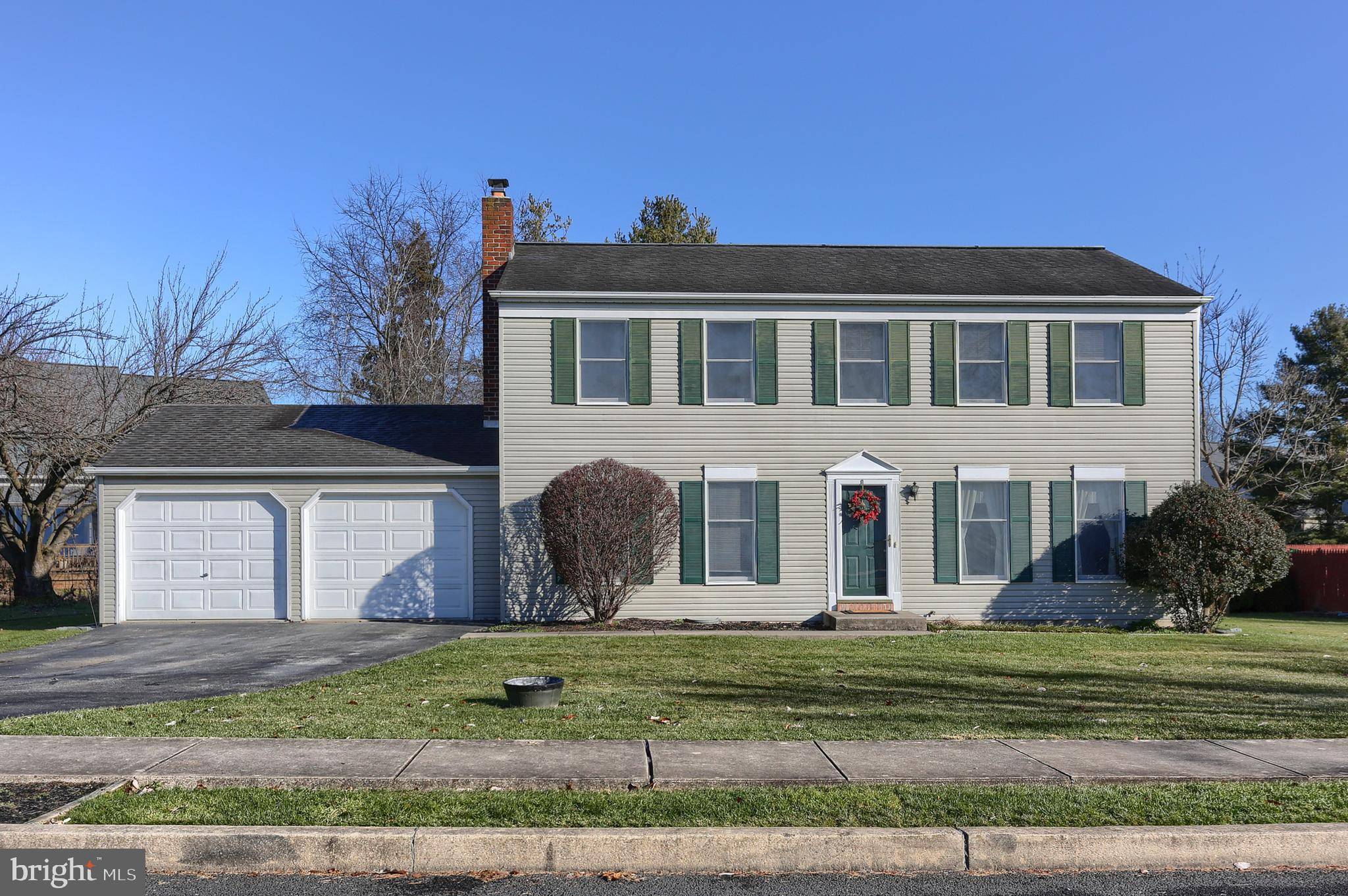 Lititz, PA 17543,324 COVENTRY LN