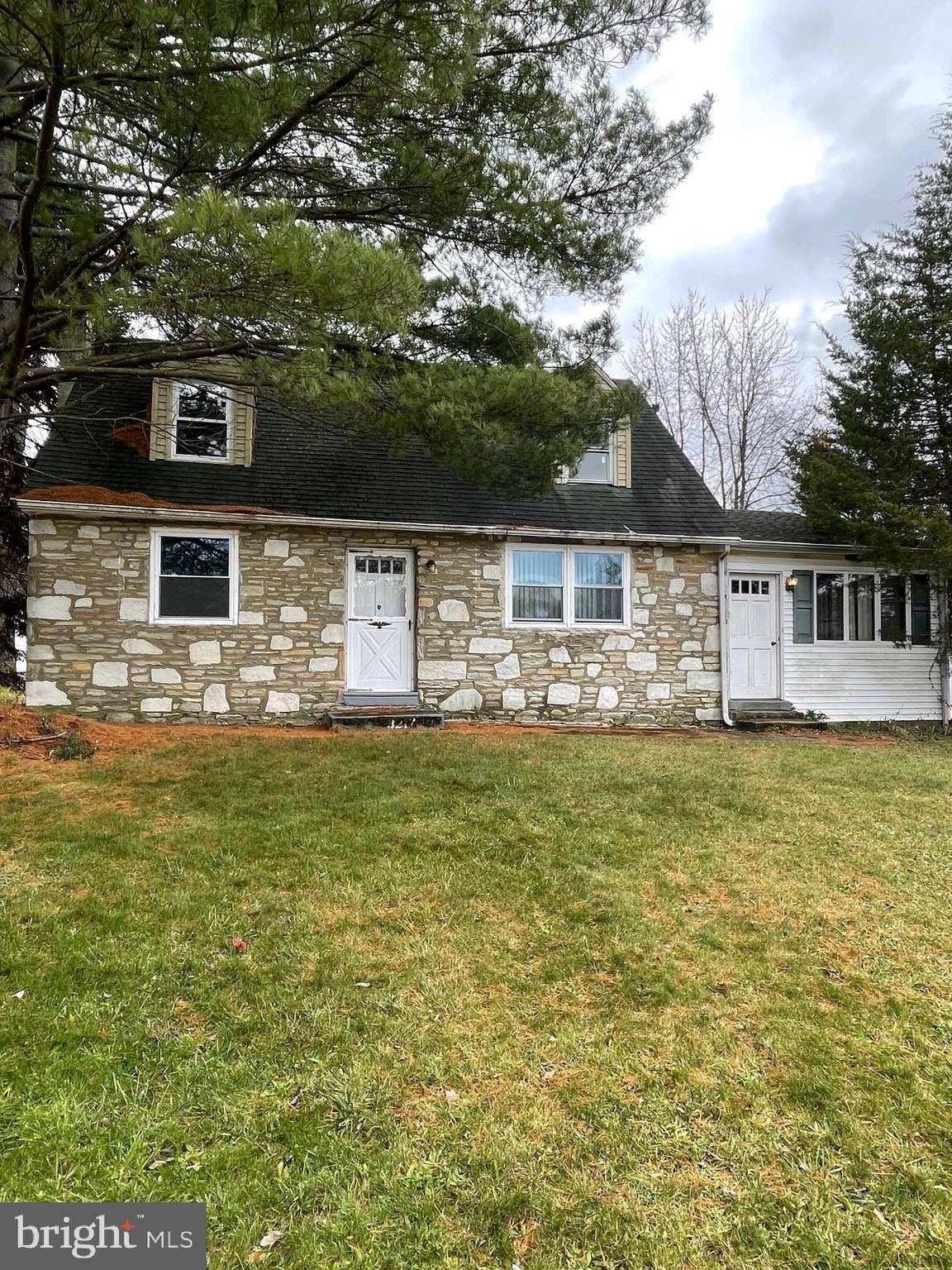 Huntingdon Valley, PA 19006,3217 KATHY LN