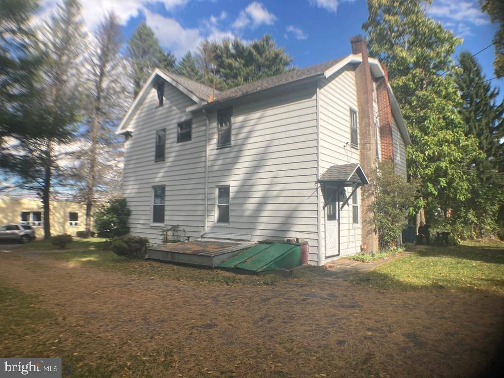 Philipsburg, PA 16866,205 SHADYLANE DR