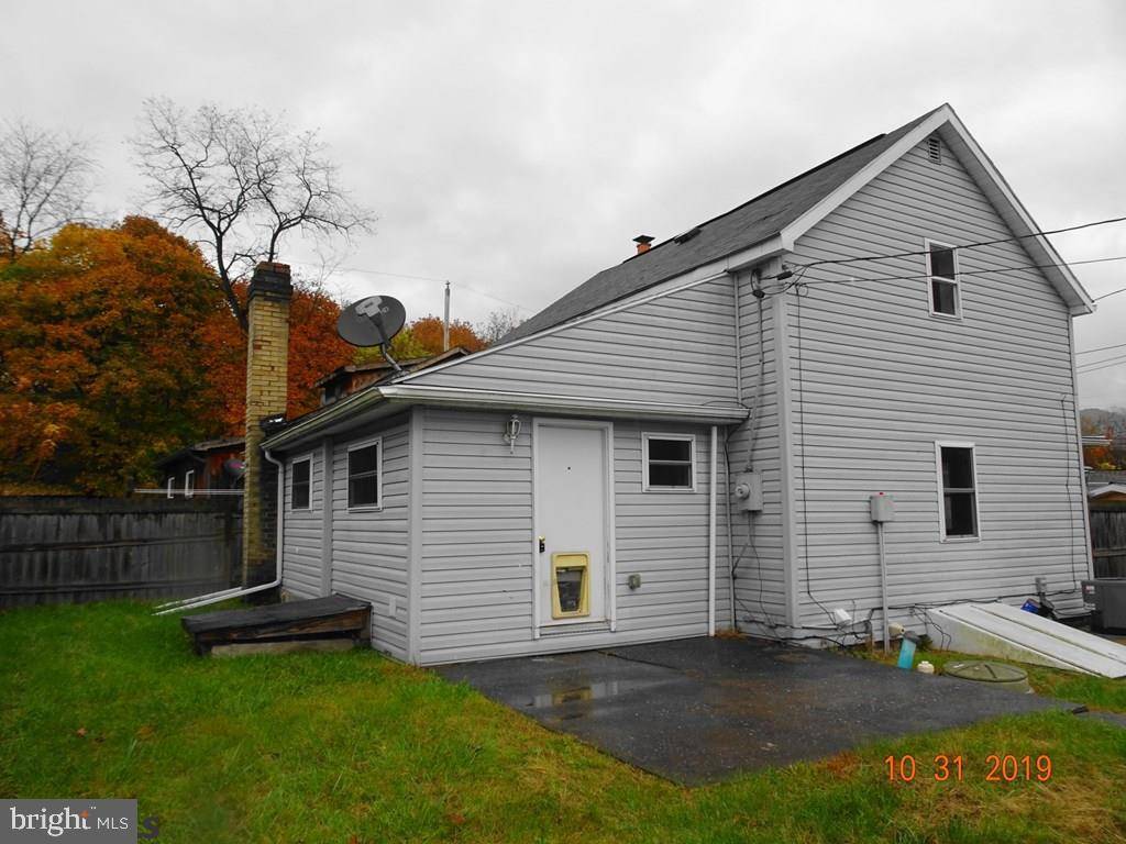 Tyrone, PA 16686,131 MORRIS ST