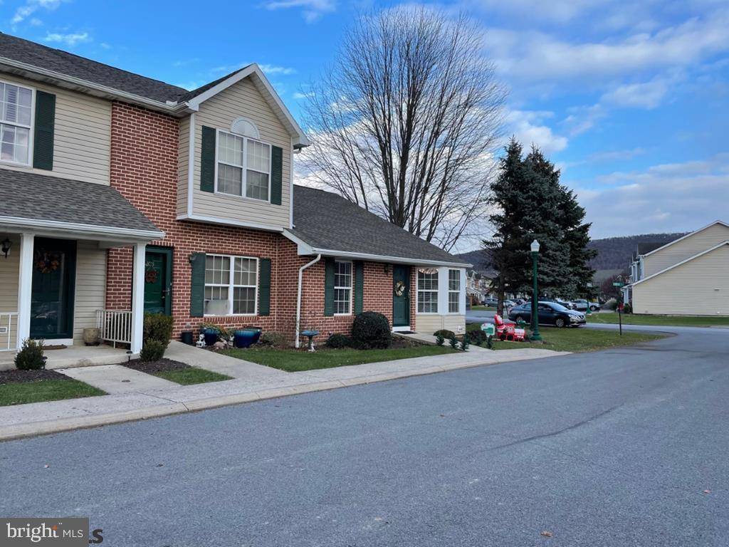 Bellefonte, PA 16823,103 RIVERSTONE LN