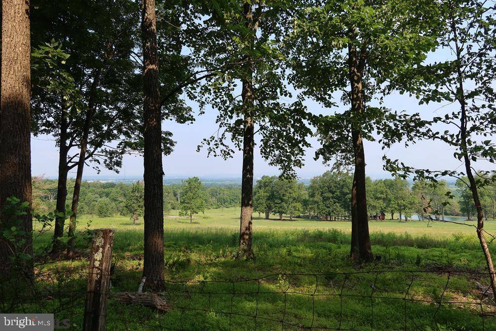 State College, PA 16801,402 MOUNTAIN RD #LOT4R