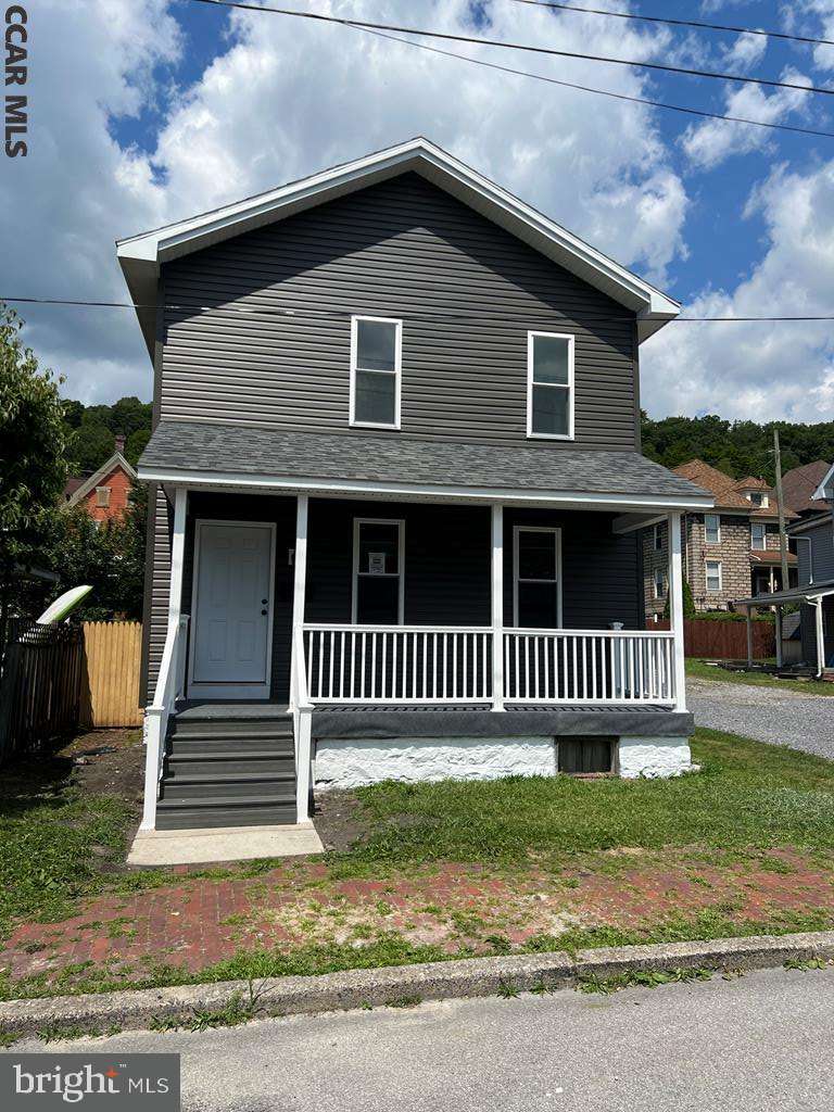 Tyrone, PA 16686,1253 WASHINGTON AVE