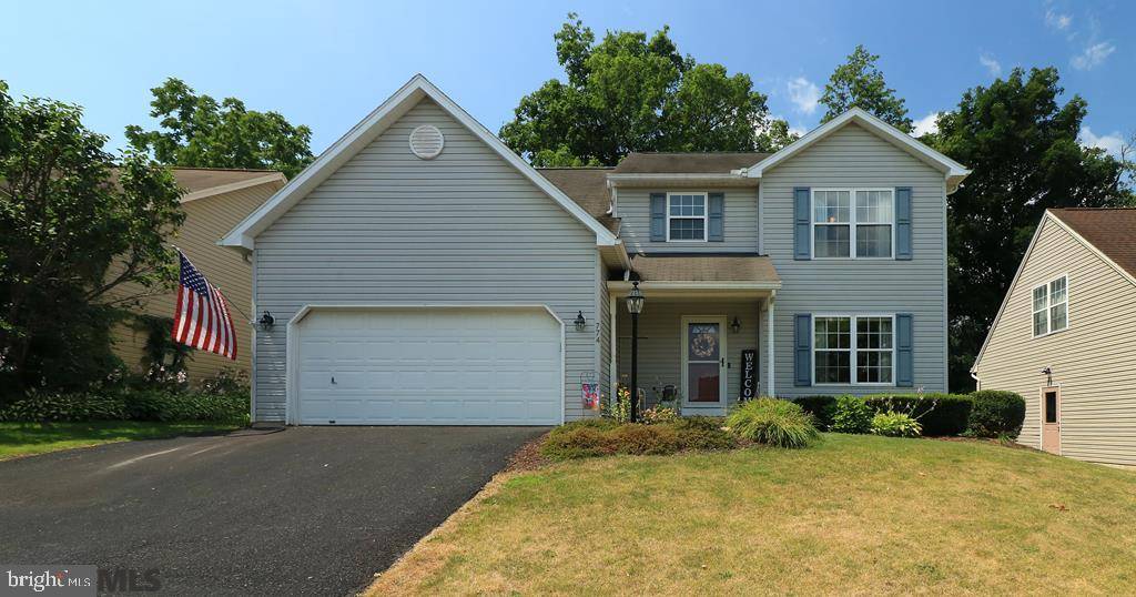 State College, PA 16803,774 TANAGER DR