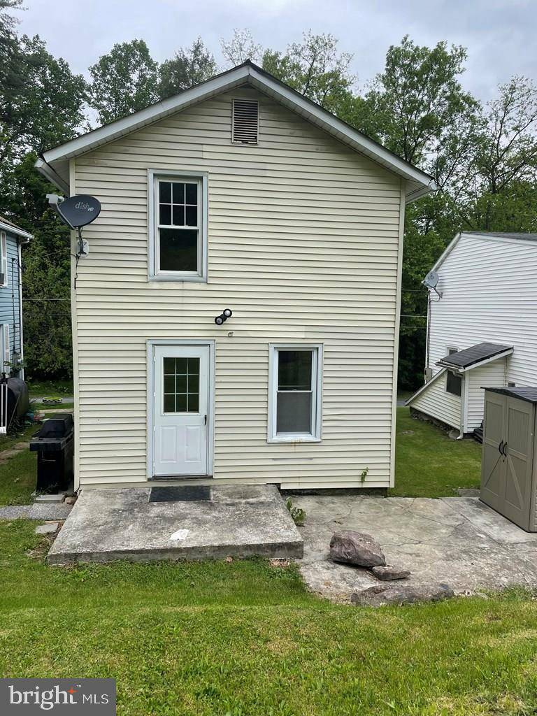 Reedsville, PA 17084,316 W RAILROAD ST