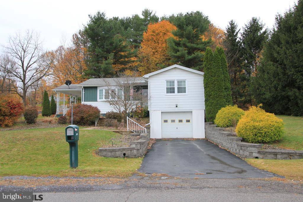 Snow Shoe, PA 16874,301 W NECTARINE ST