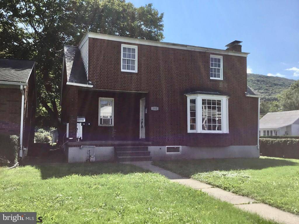 Tyrone, PA 16686,552 PARK AVE