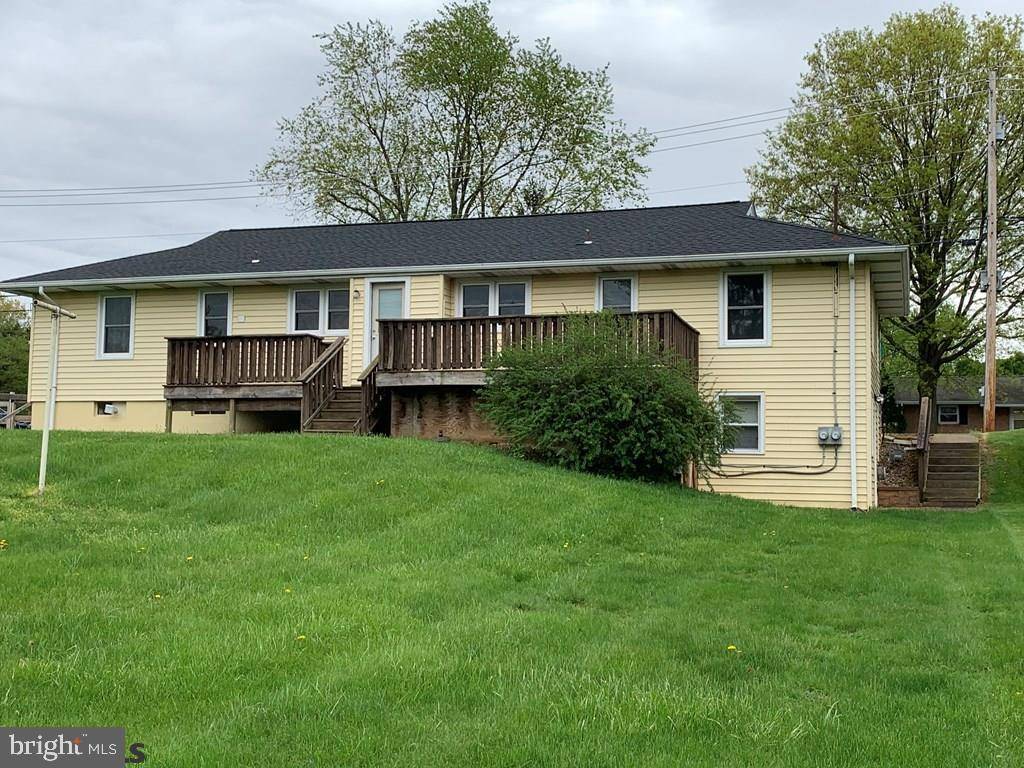 State College, PA 16803,105-107 E AARON DR