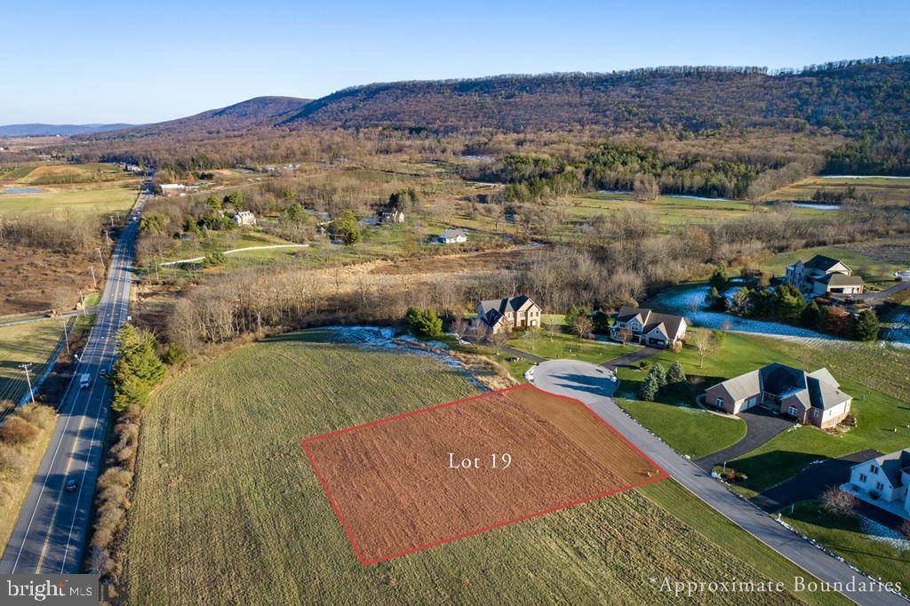 Boalsburg, PA 16828,151 ROUNDHILL RD