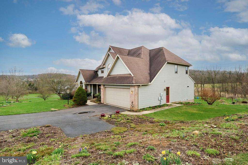 Port Matilda, PA 16870,253 WINESAP DR