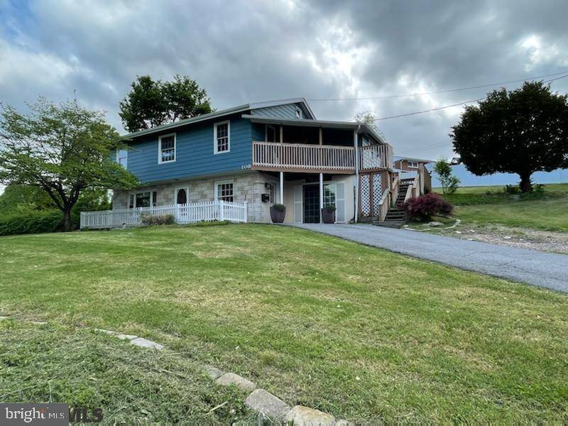 Pleasant Gap, PA 16823,108 WEST STREET ST