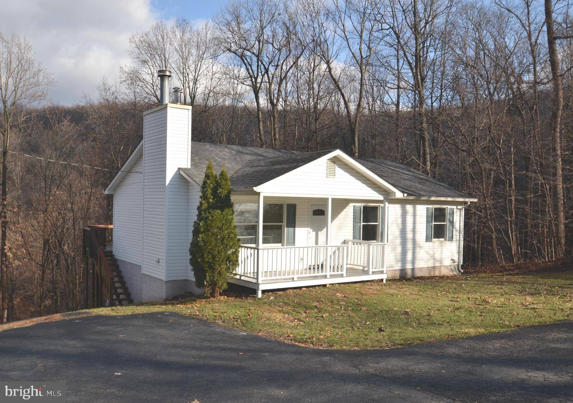 Linden, VA 22642,250 RIDGE TOP LN