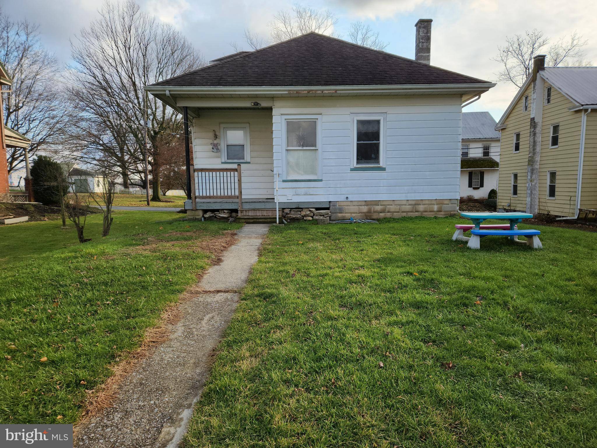 Willow Street, PA 17584,165 W WILLOW RD