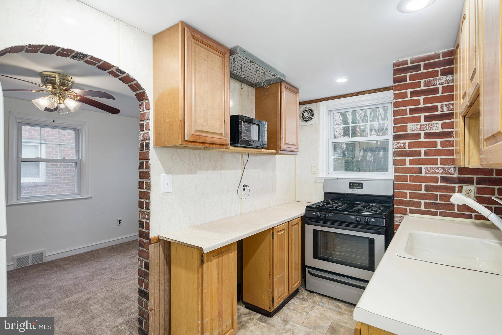 Prospect Park, PA 19076,638 8TH AVE