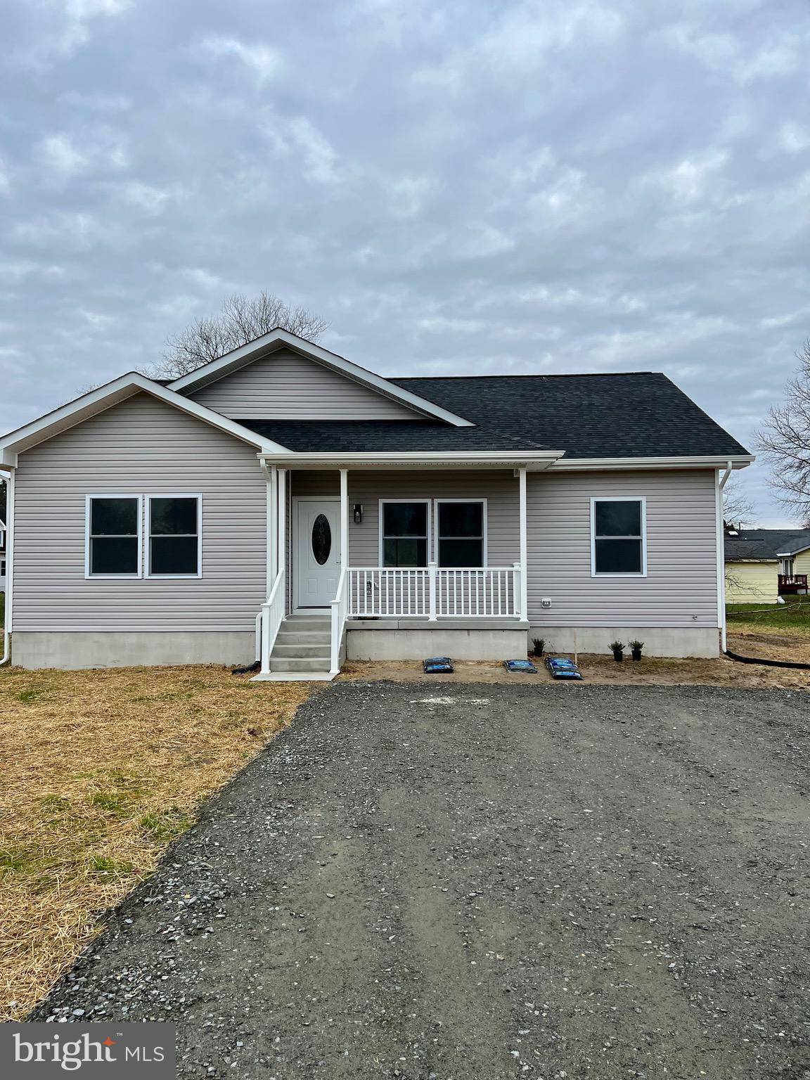 Montross, VA 22520,218 COPLE DR