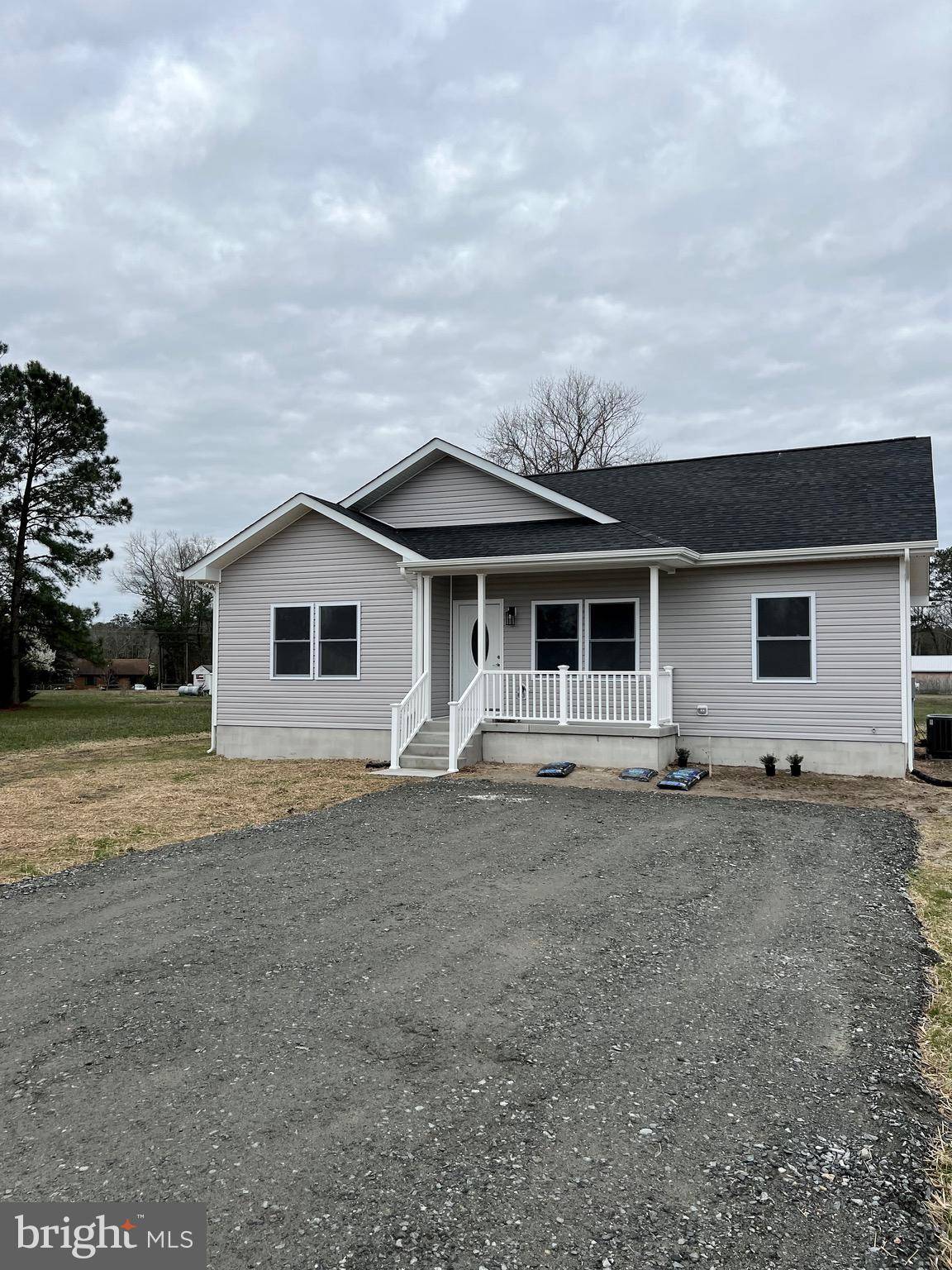 Montross, VA 22520,218 COPLE DR