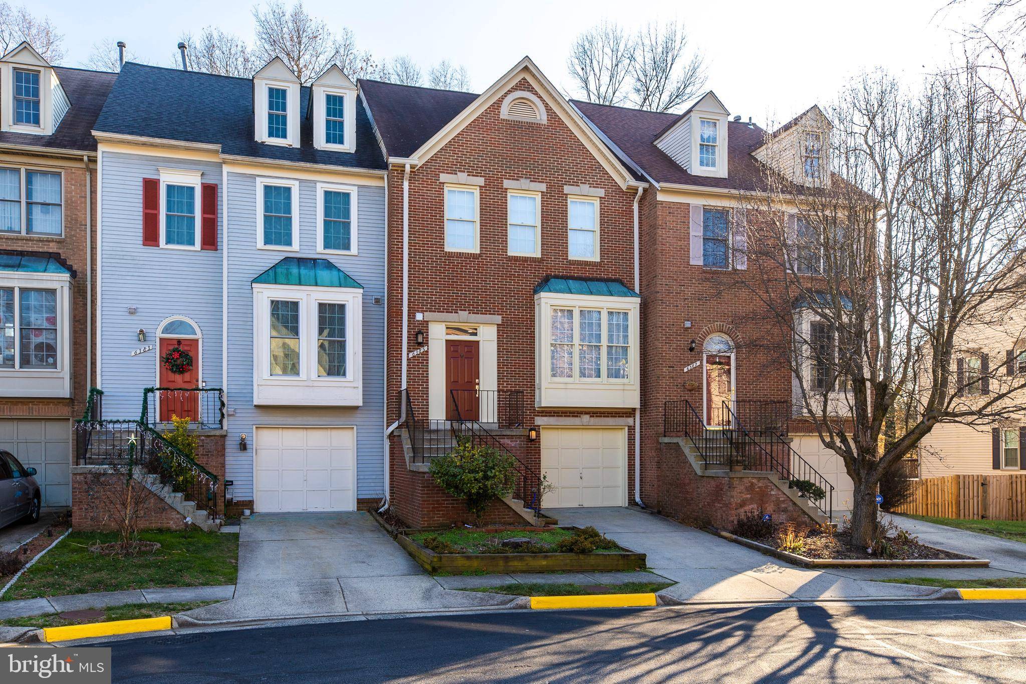 Springfield, VA 22152,6385 ENGLISH IVY WAY