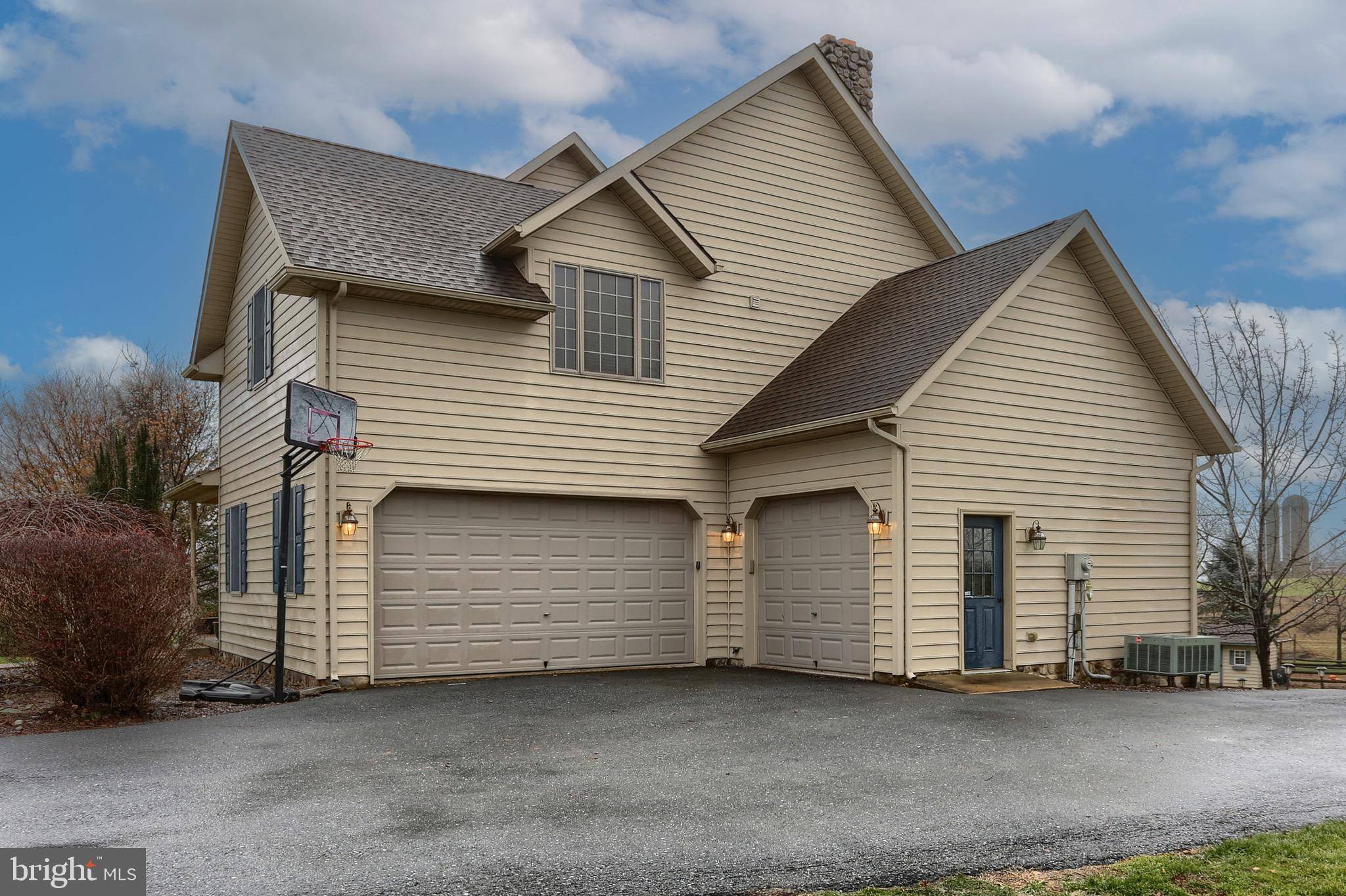 Richland, PA 17087,106 COUNTRY LN